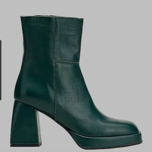 8 by YOOX leather platform ankle boots color Green Size 9 (39)